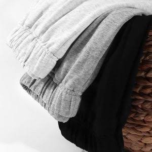 Custom sweatpants manufacturer producing premium streetwear sweatpants