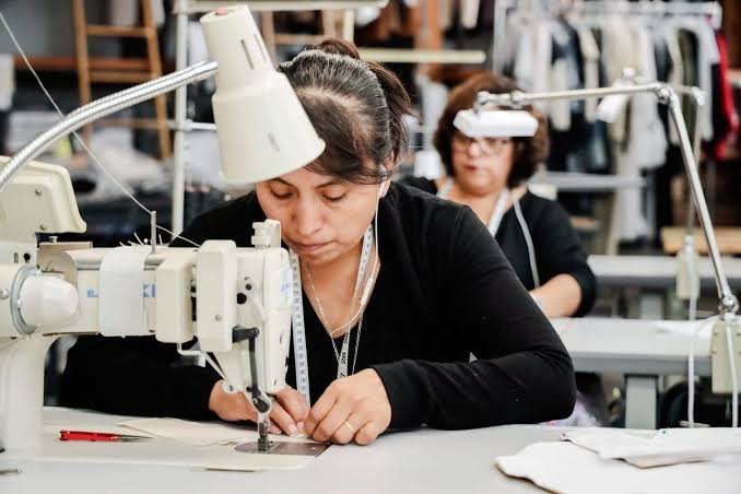 Custom cut-and-sew streetwear development from pattern and fabric selection to sampling, grading and bulk production.